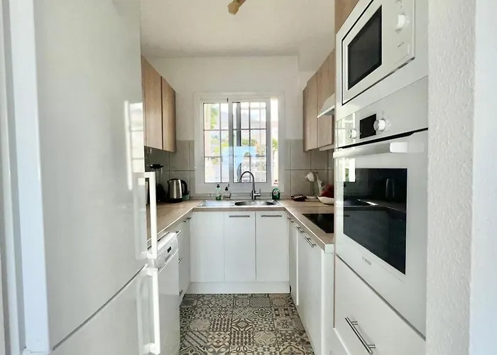 Вилла Parque Del Conde *