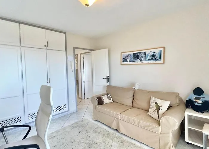 Parque Del Conde, Ocean View Адехе