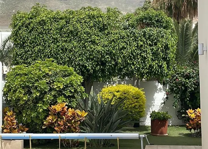 Parque Del Conde Villa *