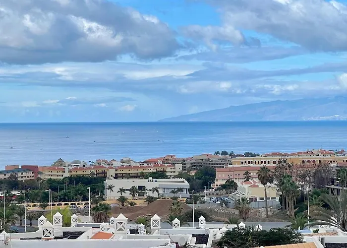 Parque Del Conde Villa *